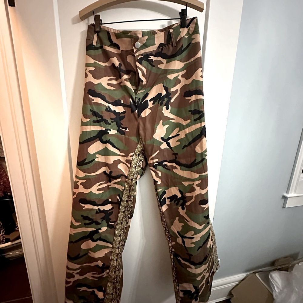 Camouflage pants